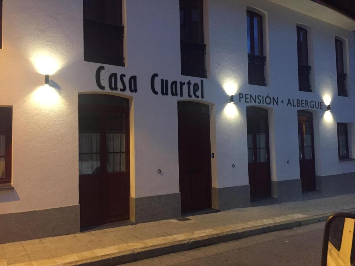 Albergue Casa Cuartel A Fonsagrada Bagian luar foto