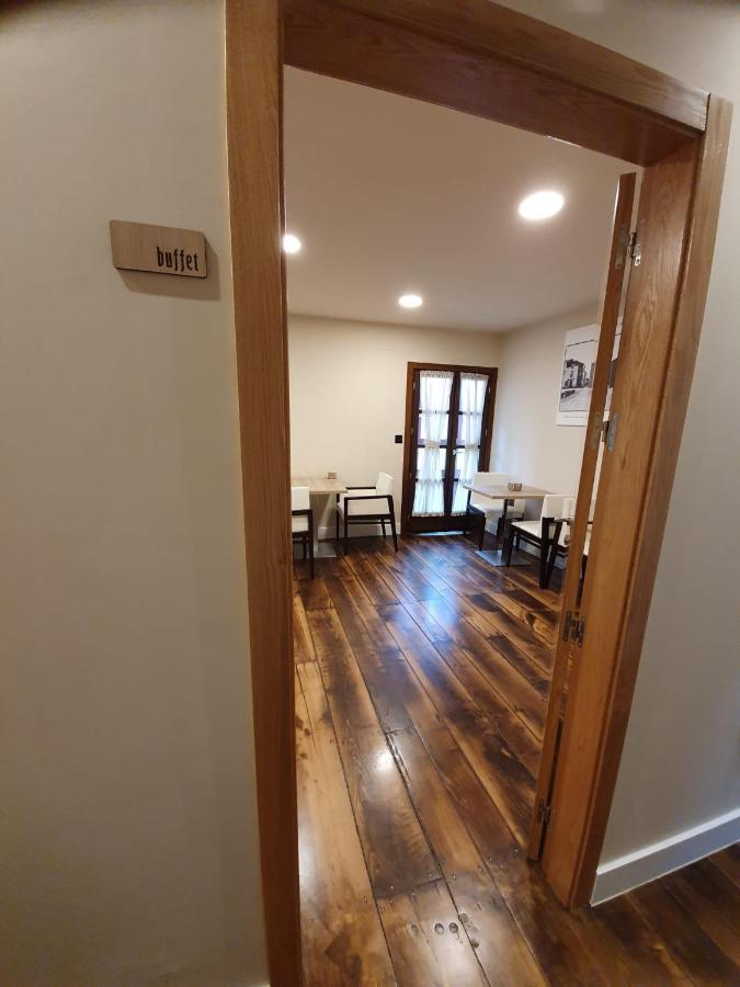 Albergue Casa Cuartel A Fonsagrada Bagian luar foto