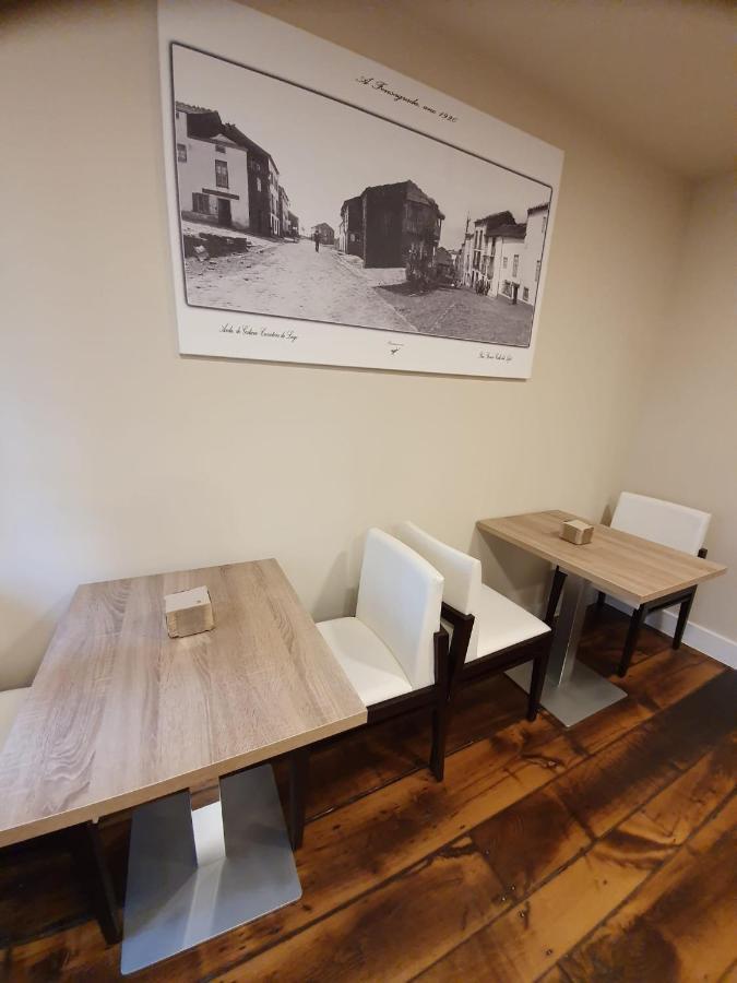 Albergue Casa Cuartel A Fonsagrada Bagian luar foto