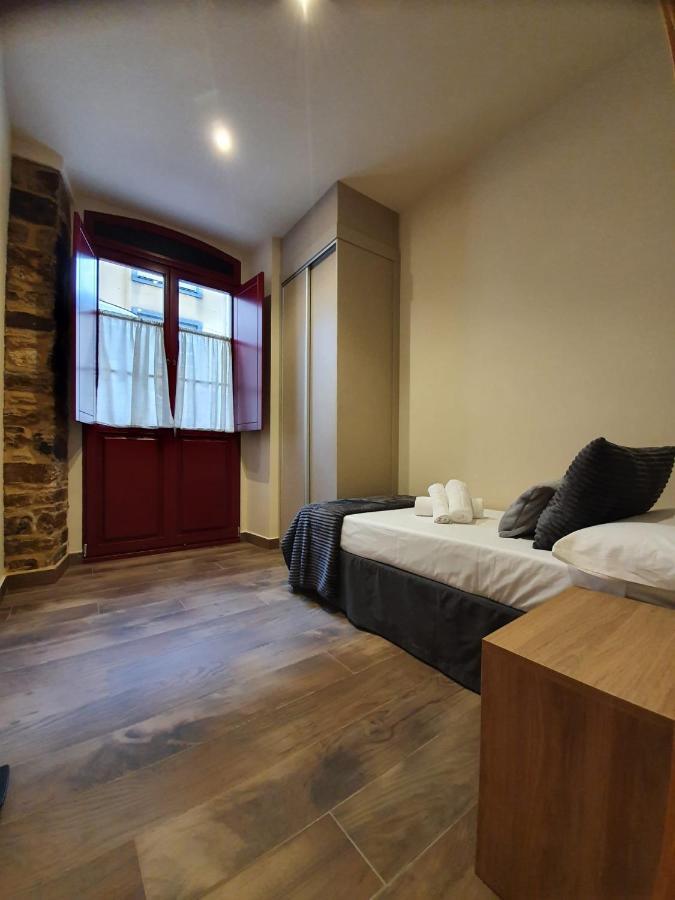 Albergue Casa Cuartel A Fonsagrada Bagian luar foto