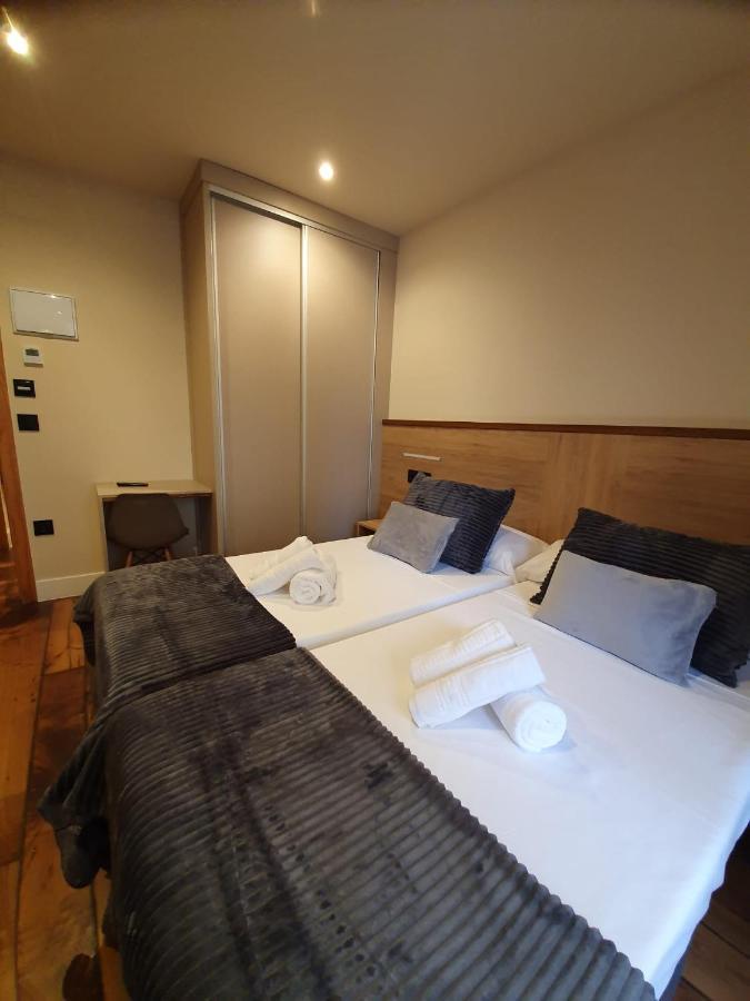 Albergue Casa Cuartel A Fonsagrada Bagian luar foto