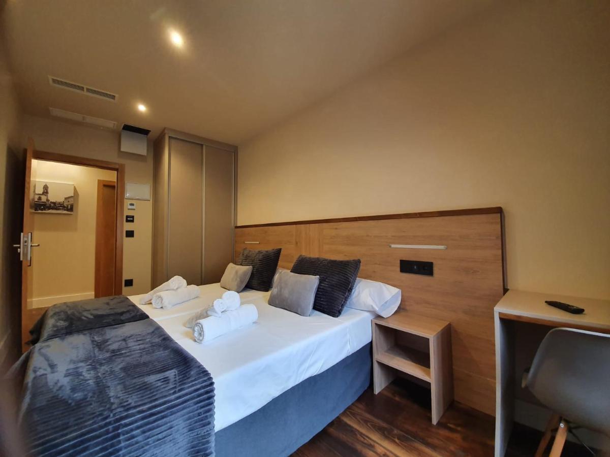 Albergue Casa Cuartel A Fonsagrada Bagian luar foto