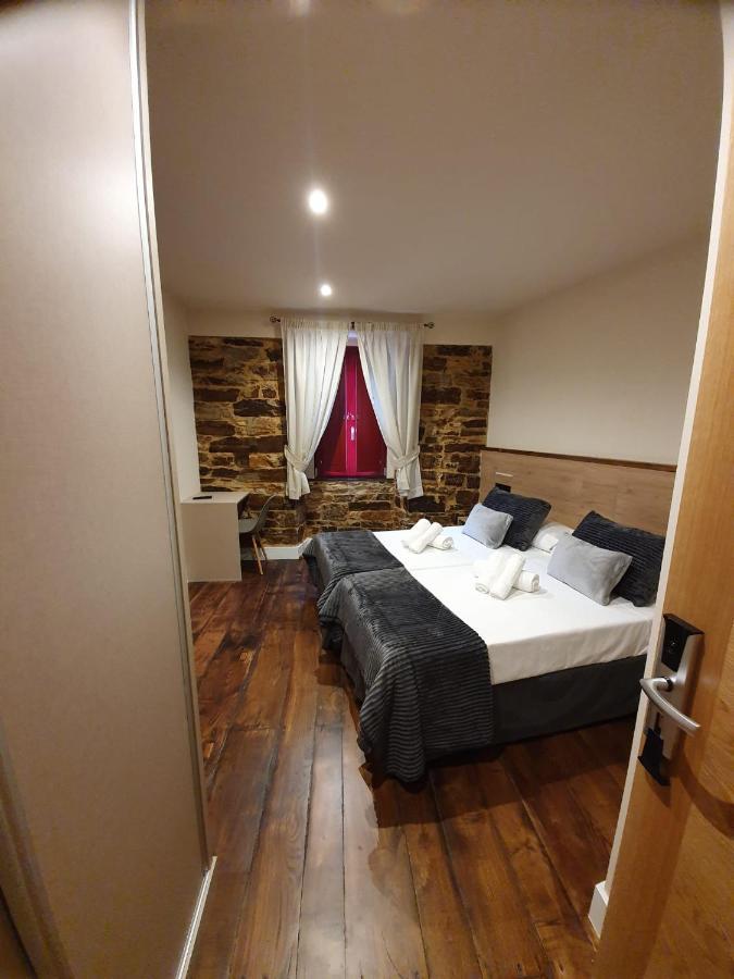 Albergue Casa Cuartel A Fonsagrada Bagian luar foto