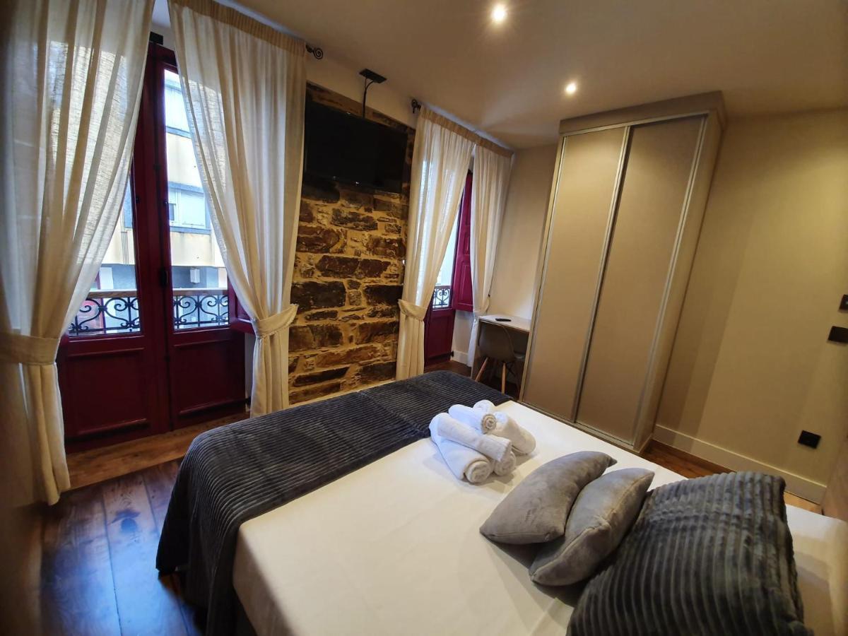 Albergue Casa Cuartel A Fonsagrada Bagian luar foto