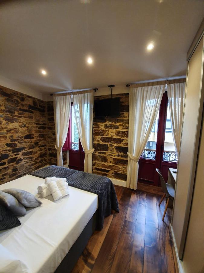 Albergue Casa Cuartel A Fonsagrada Bagian luar foto