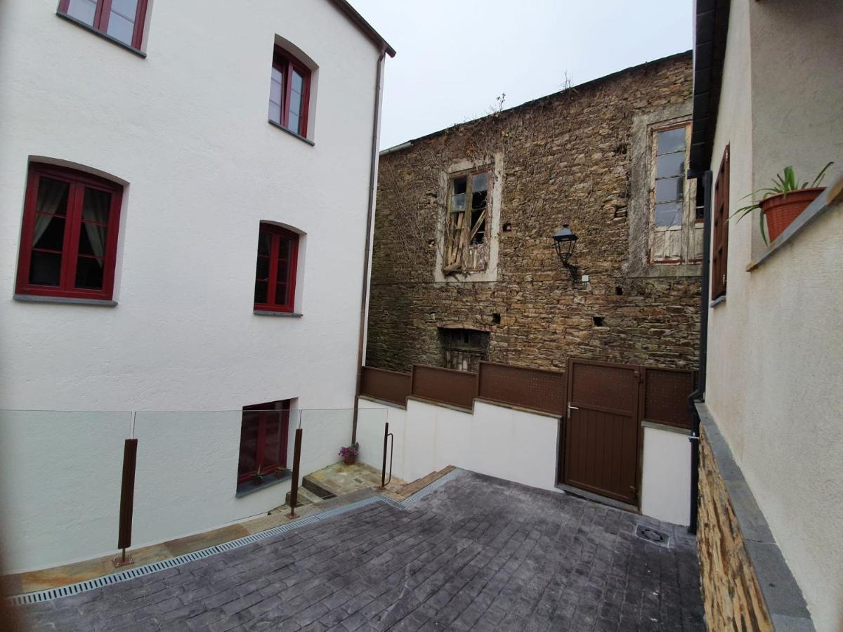 Albergue Casa Cuartel A Fonsagrada Bagian luar foto
