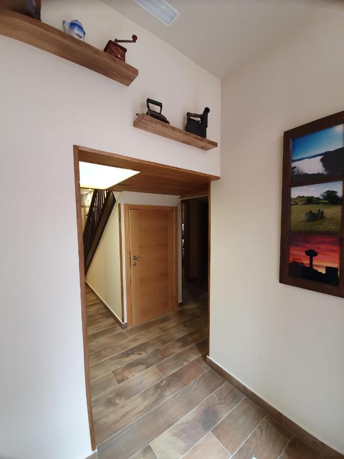 Albergue Casa Cuartel A Fonsagrada Bagian luar foto