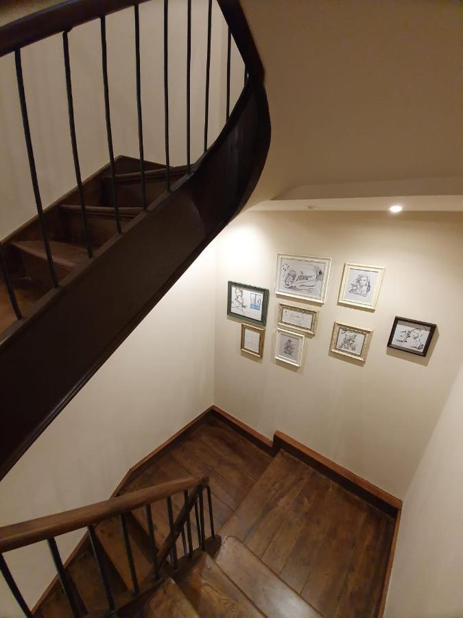 Albergue Casa Cuartel A Fonsagrada Bagian luar foto
